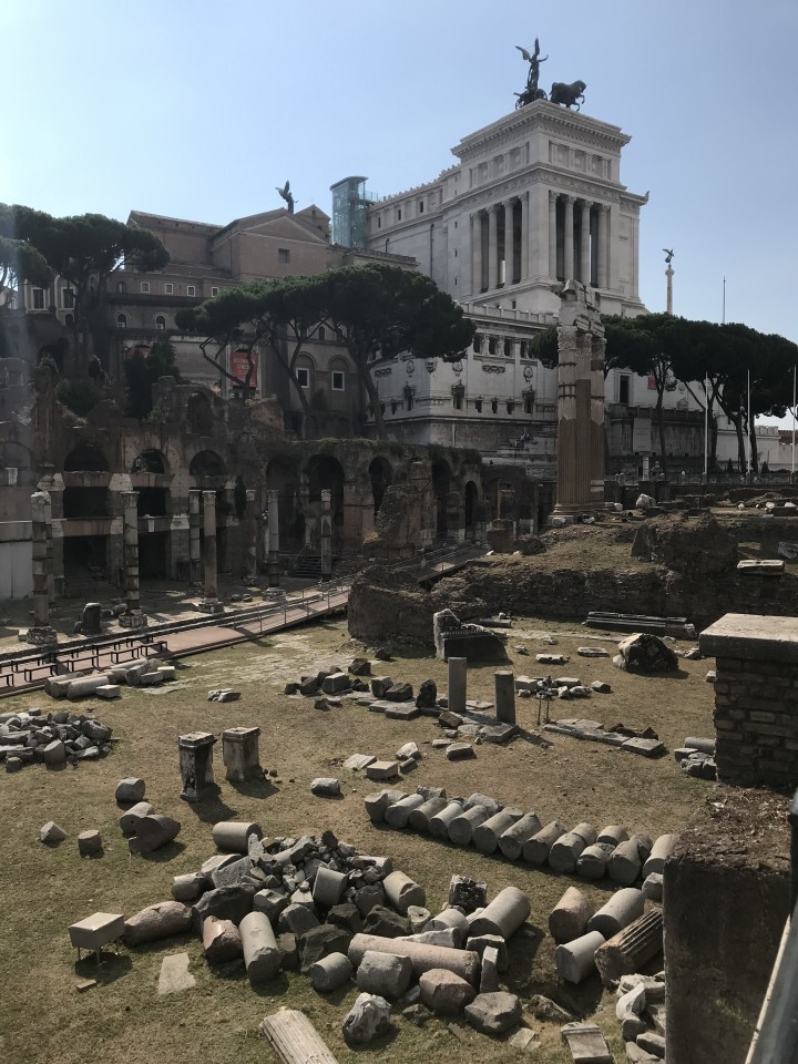Furum Romanum with memorial Vittorio Emanuele II .